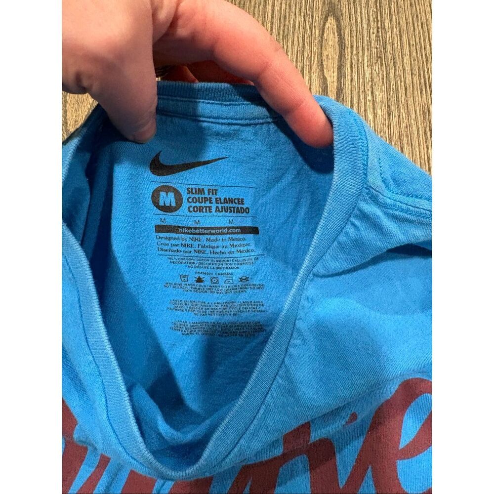 Nike Womens Logo Print T-Shirt V-Neck Short Sleeve Slim Fit Pullover Blue Size M - Picture 3 of 4